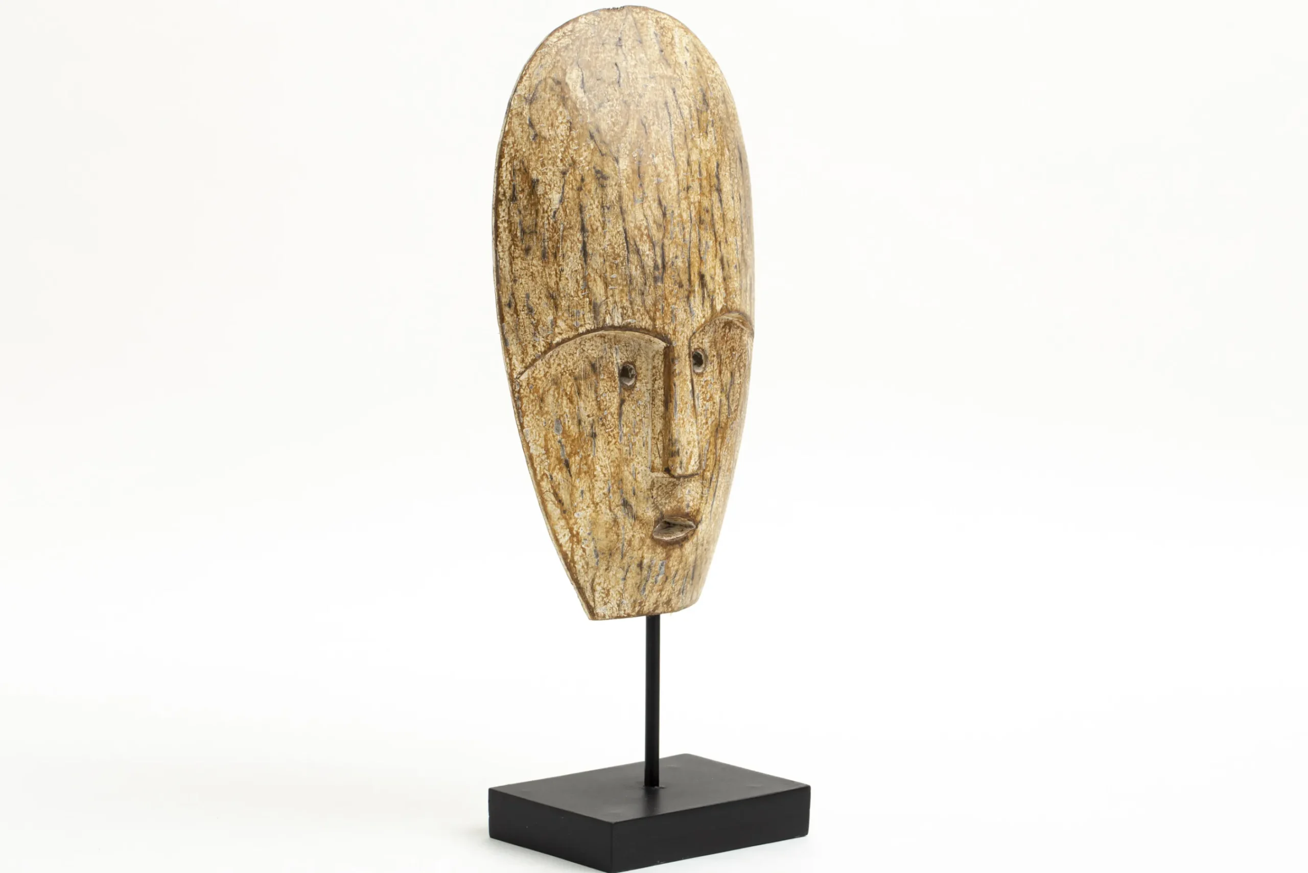 Flamant Anano, Masque, A Pied Hot