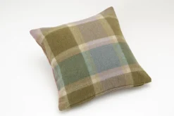 Flamant Ariza, Coussin, A Carreaux