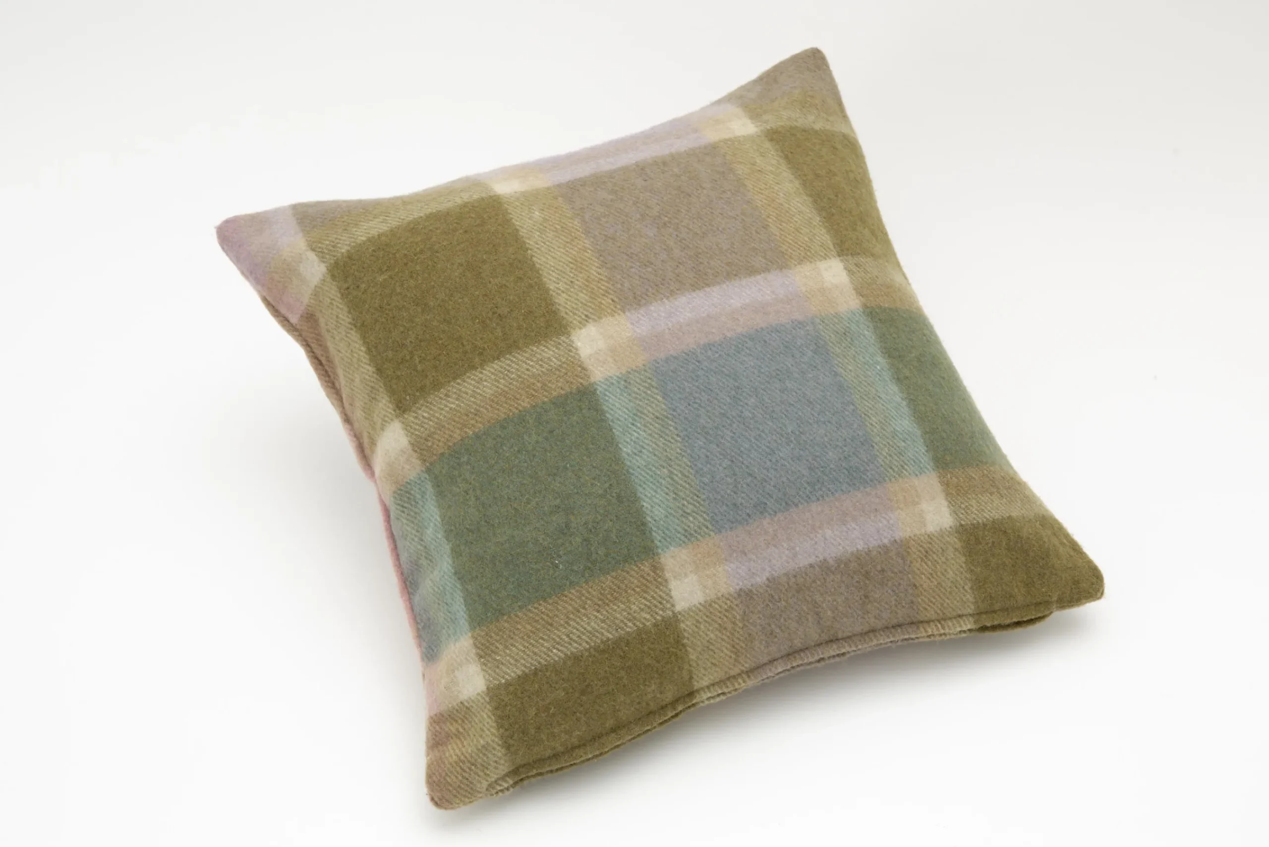 Flamant Ariza, Coussin, A Carreaux