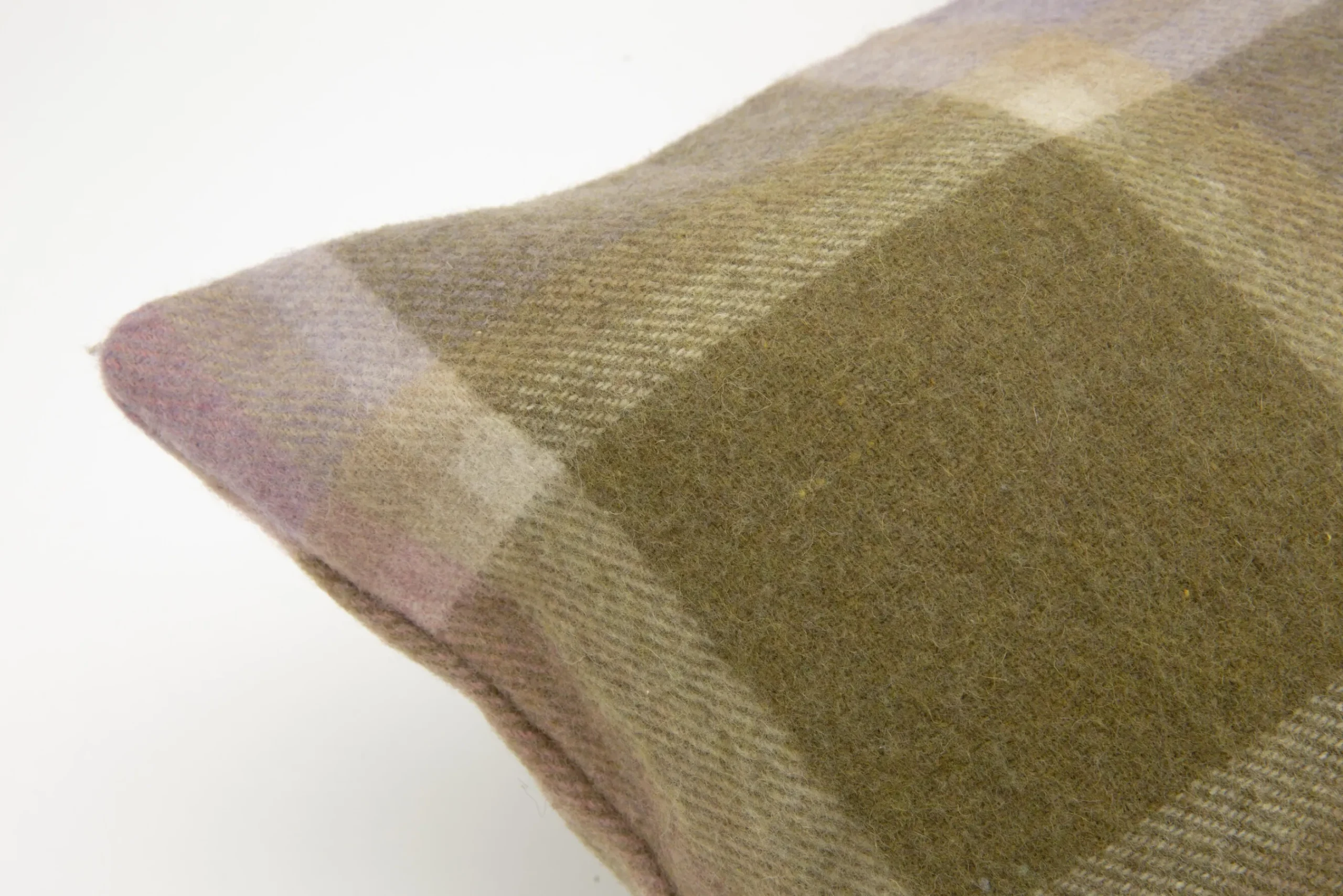 Flamant Ariza, Coussin, A Carreaux