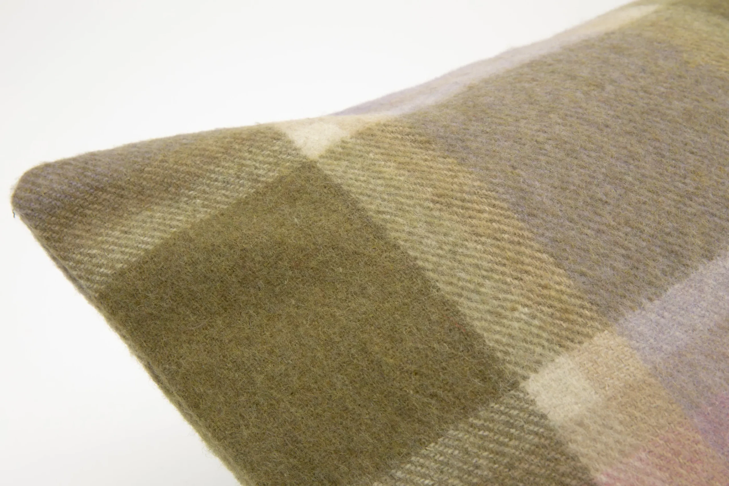 Flamant Ariza, Coussin, A Carreaux