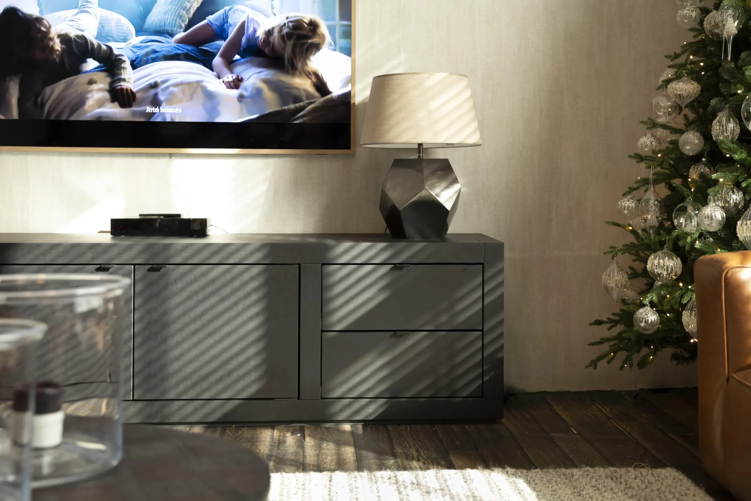 Flamant Bjorn, Meuble Tv, Noir, 2 Portes, 4 Tiroirs Hot