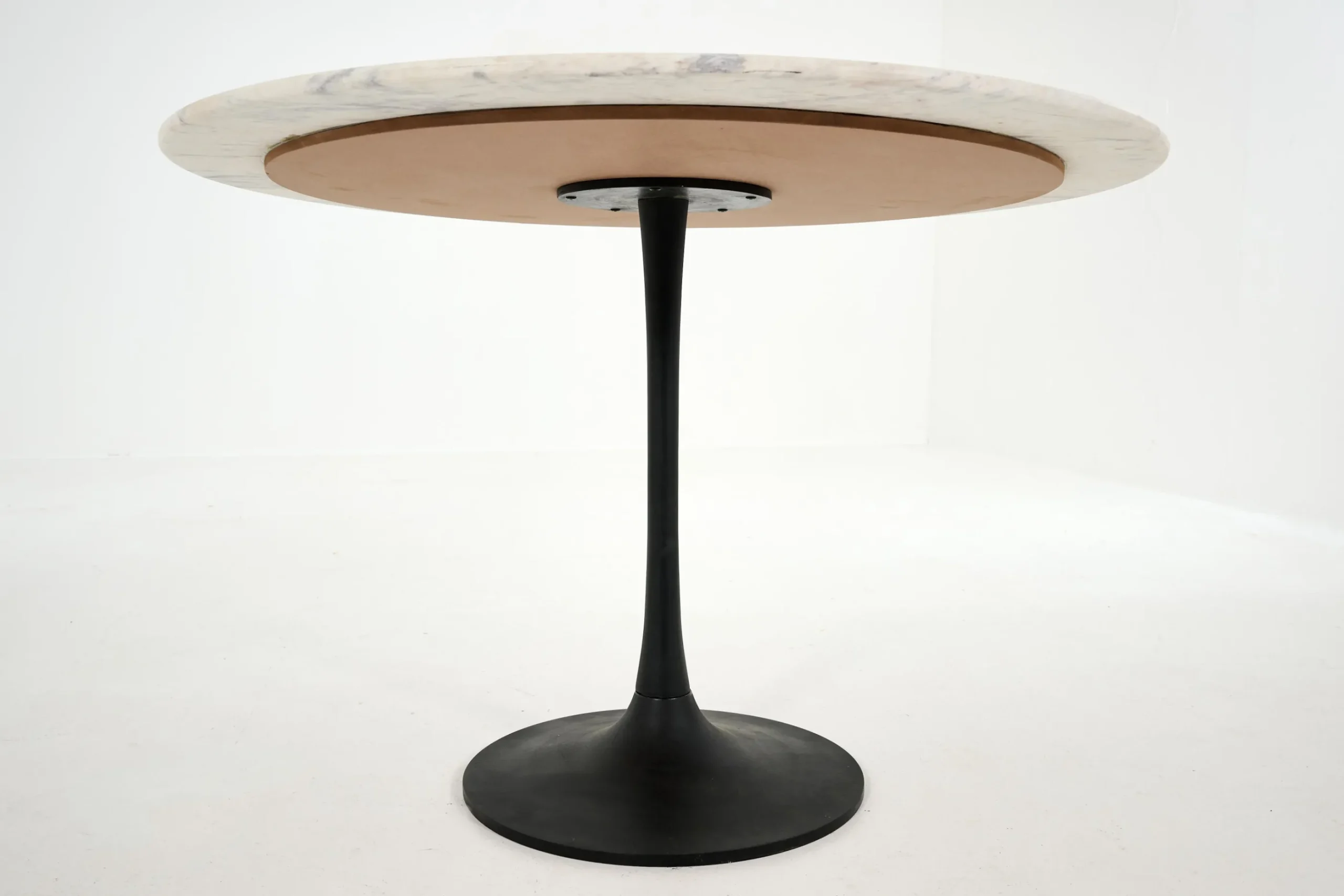 Flamant Fano, Table A Manger, Ronde, Marbre Blanc Clearance