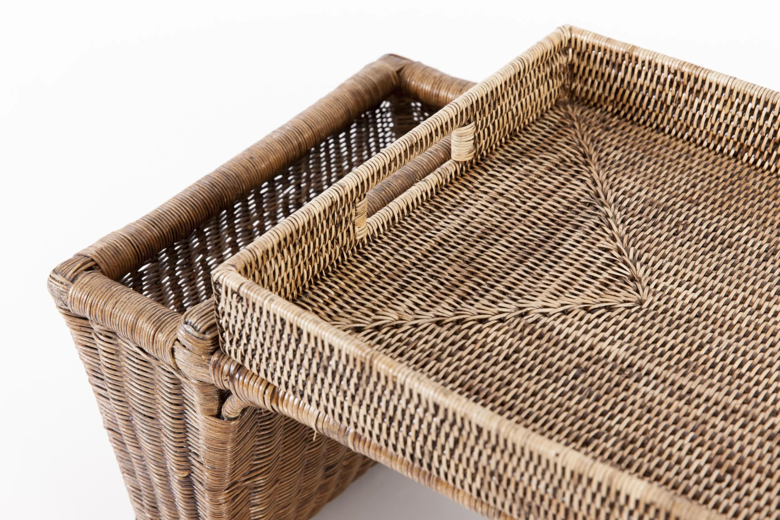 Flamant Togo, Table De Petit Dejeuner, Roseau Sale